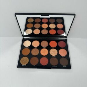 Warm Neutral Eyeshadow Palette - 15 Shade Set in Brown & Copper Tones